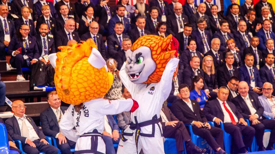 Benidorm eröffnet Taekwon-Do-Weltcup mit Tausenden Sportlern