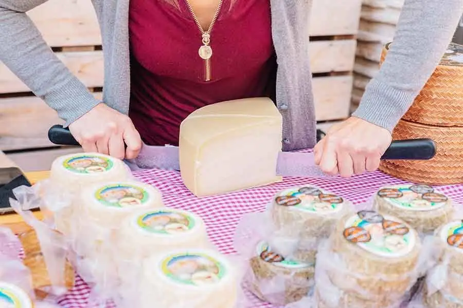 Mercato Artigianale del Formaggio della Comunità Valenciana