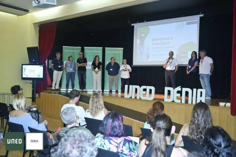 L'UNED di Dénia accoglie i nuovi studenti prima dell'inizio del corso il 5 ottobre