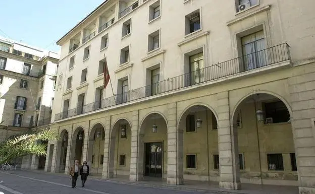 La Corte d'Appello di Alicante giudica due presunti abusi su minori di Calp e Xàbia