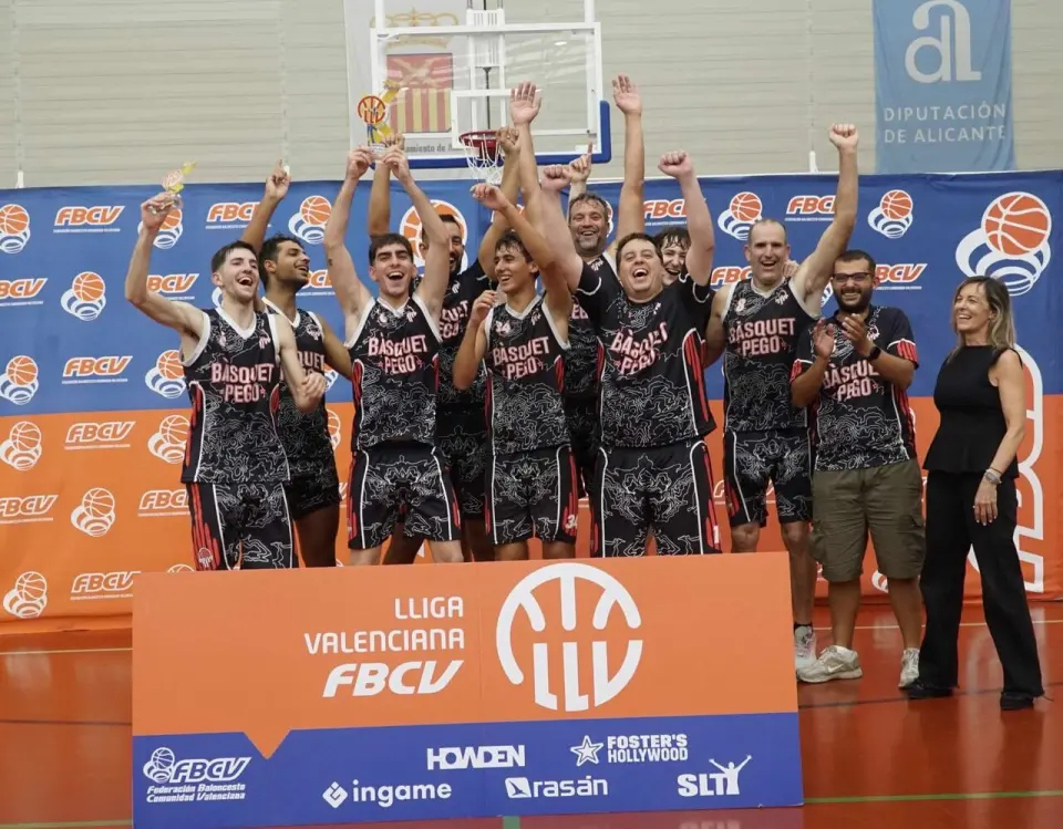 El Club Bàsquet Pego se alza con el título de la Lliga Valenciana en Segunda Senior Masculino