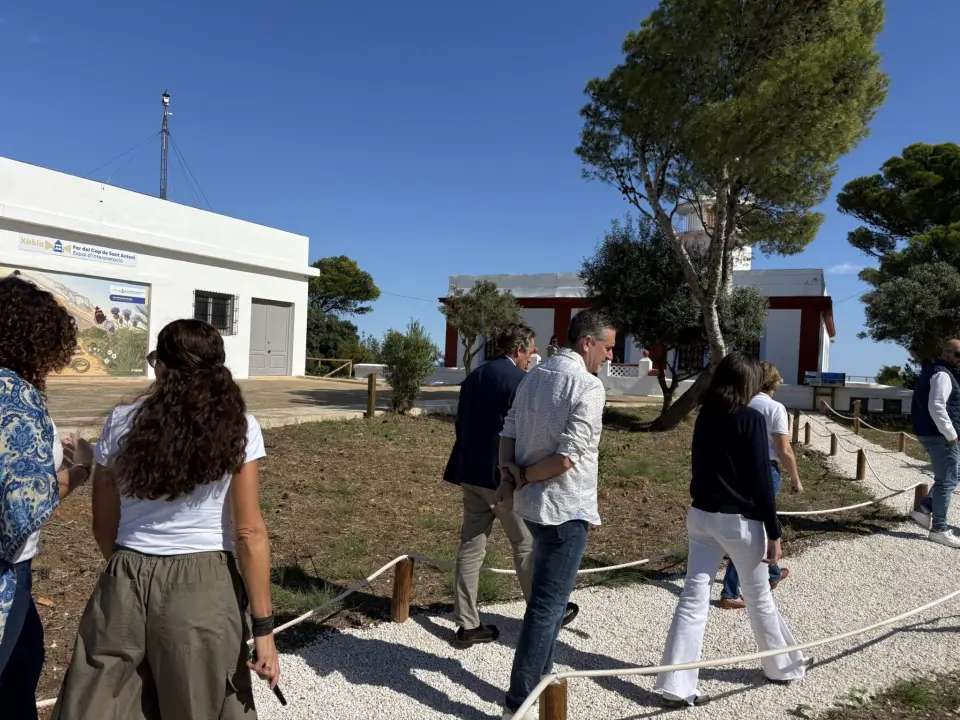 Xàbia abre al público el entorno del faro del Cap de Sant Antoni con ruta botánica y mirador de cetáceos