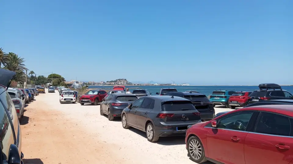 Hoteles llenos y Les Rotes convertida en aparcamiento: Dénia vive un puente de octubre de récord