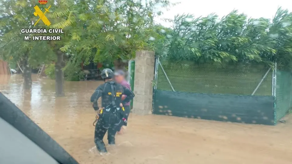La Guàrdia Civil inspecciona els punts anegats de la Marina Alta après el temporal de diumenge